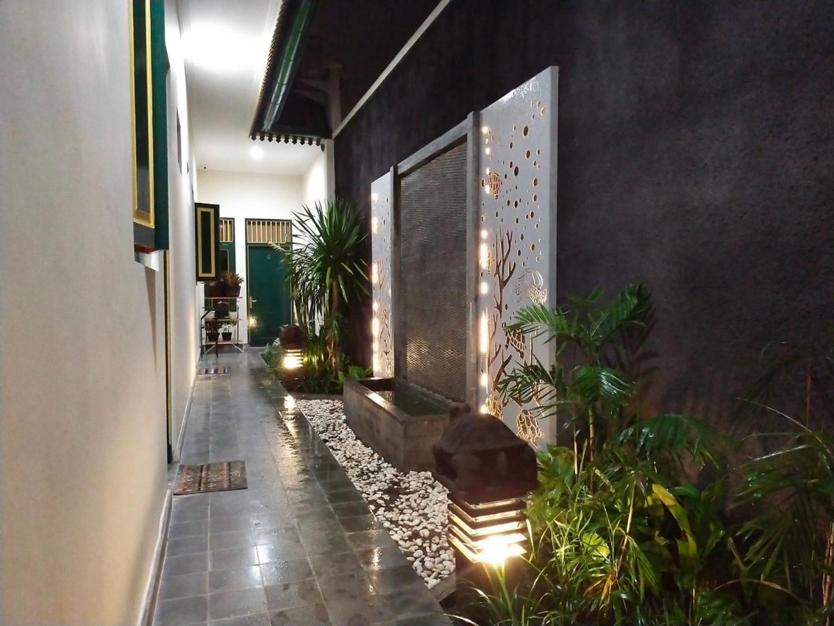 Omah Kura 1 Hotel Yogyakarta Luaran gambar